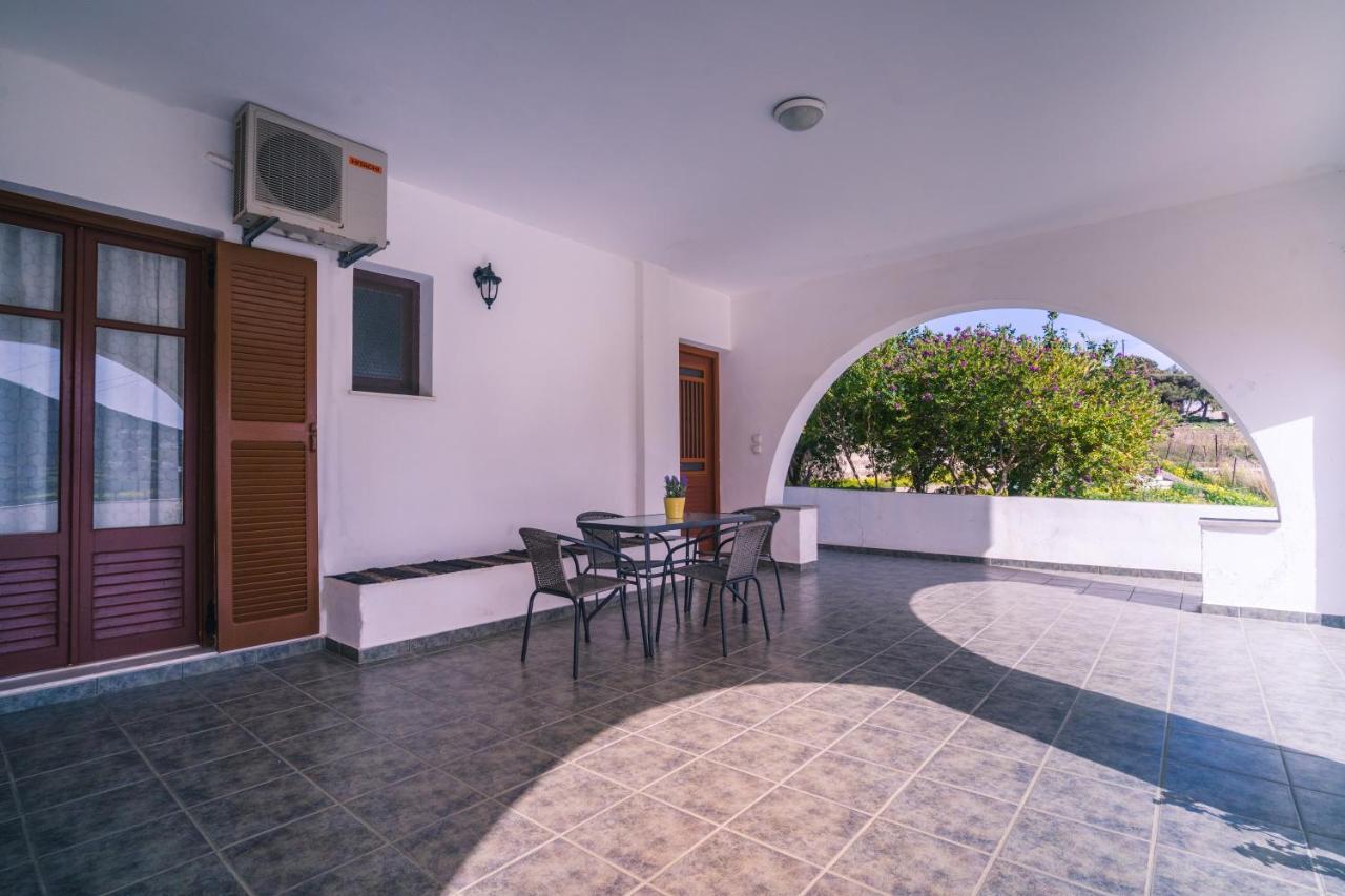 Exámbela Penny'S Apartment מראה חיצוני תמונה